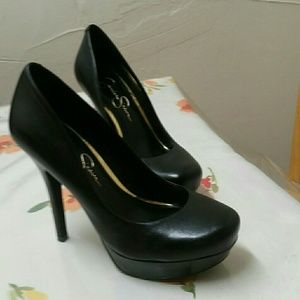 Jessica Simpson High Heels